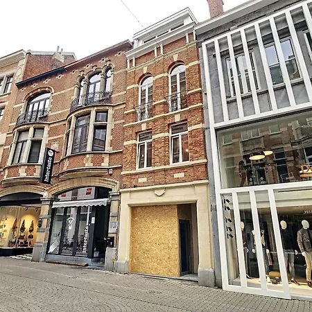 Appartamento Nieuw In Centrum! Loviano